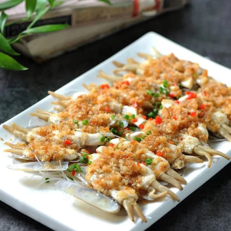 Steamed Razor Clams with Garlic and Vermicelli (6 pcs)